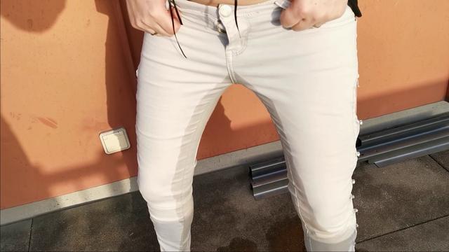 Wunschvideo - Pissen in meine Jeans