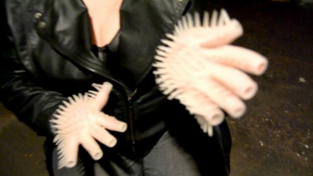 Spike Handschuhe