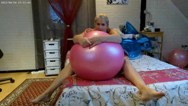 Grosser Hüpfball in pink