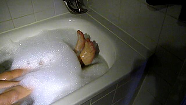 Füsse beim baden ganz nah