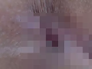 Shaved Pussy!