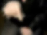 Spike Handschuhe aus Video 2 - Bild 9 von 20