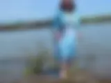Lady im blauen Strandkleid 2 - Bild 6 von 15