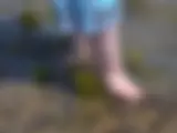 Nackte Füße im Wasser 2 - Bild 24 von 26